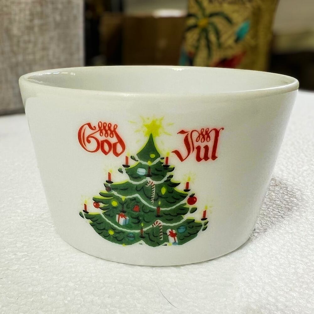 Open Sugar Bowl God Jul (White) by Berggren Traynor (White)